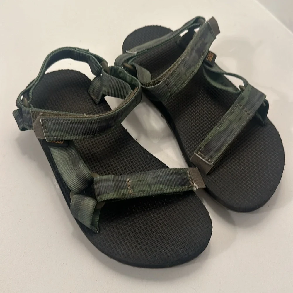 Kid's Original Universal green ombré Sandals K1